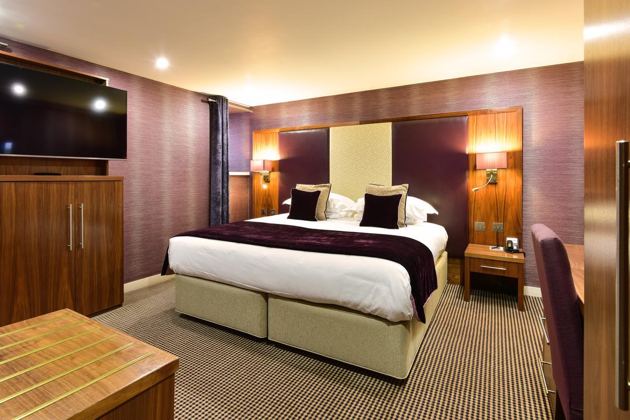 The Roseate - Small Luxury Of The World Hotel